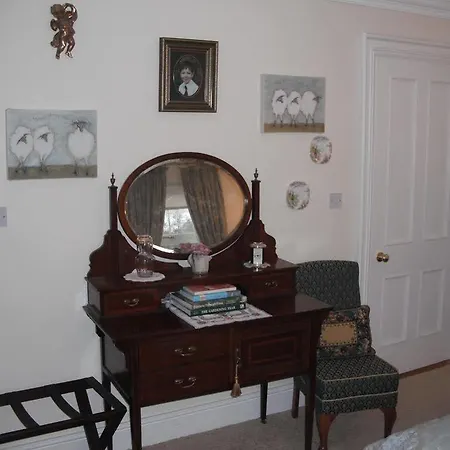 Alojamento de Acomodação e Pequeno-almoço Killyliss